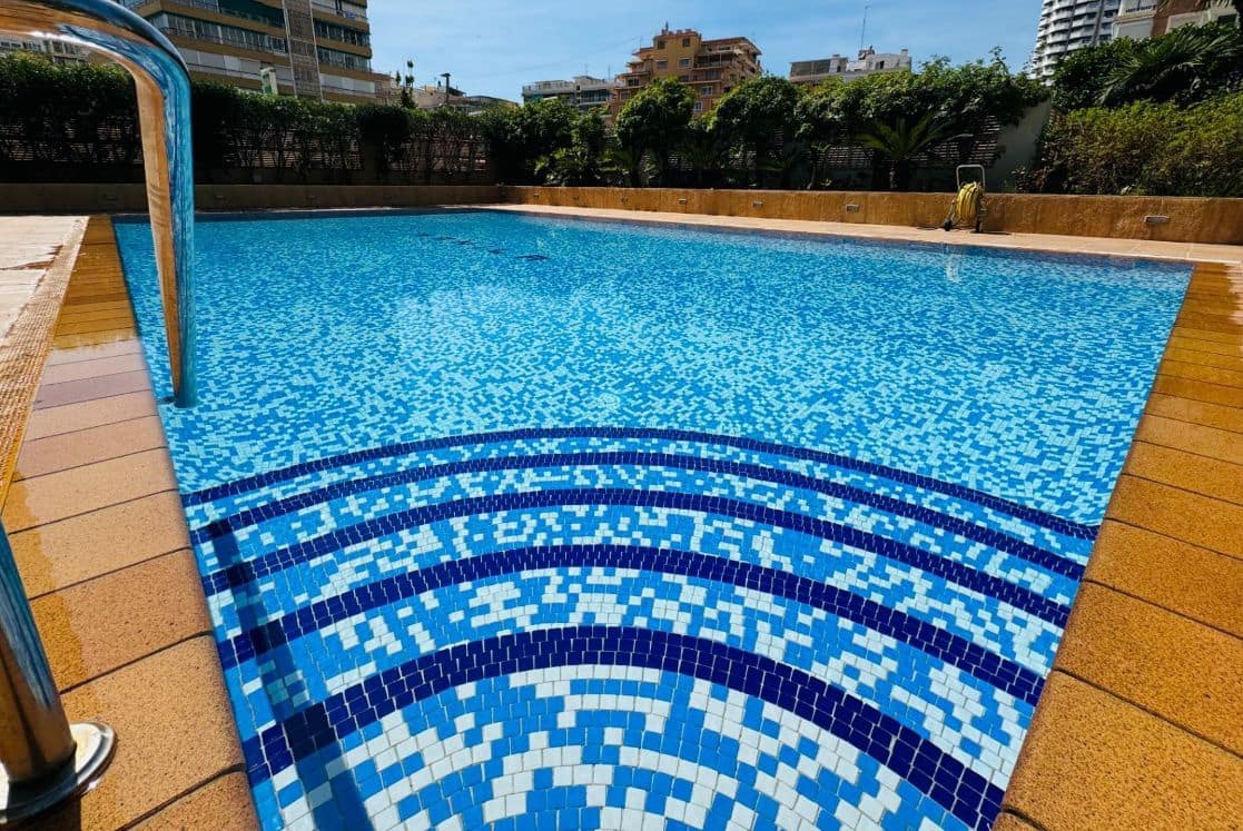 3 quarto Apartamento para venda em Benidorm com piscina garagem - 850 000 € (Ref: 9471293)