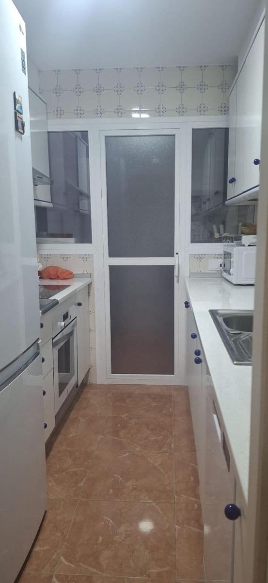 2 bedroom Apartment for sale in Benidorm - € 183,750 (Ref: 9487248)