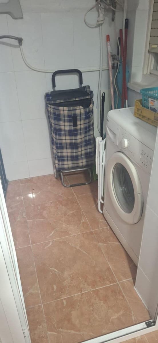 2 bedroom Apartment for sale in Benidorm - € 183,750 (Ref: 9487248)