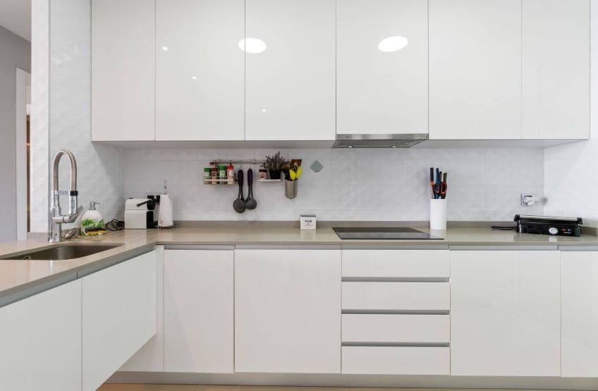 2 sypialnia Apartament na sprzedaż w Benidorm z basenem garażem - 600 000 € (Ref: 9487250)