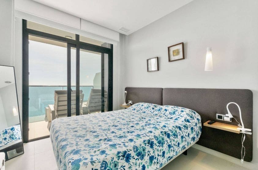 2 sypialnia Apartament na sprzedaż w Benidorm z basenem garażem - 600 000 € (Ref: 9487250)