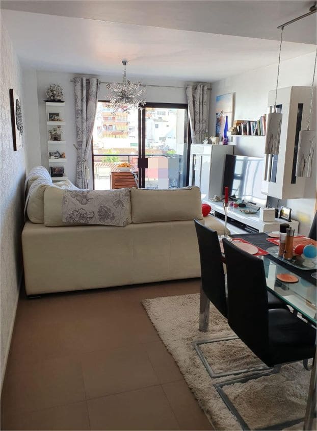 2 bedroom Apartment for sale in Benidorm with garage - € 265,000 (Ref: 9487251)