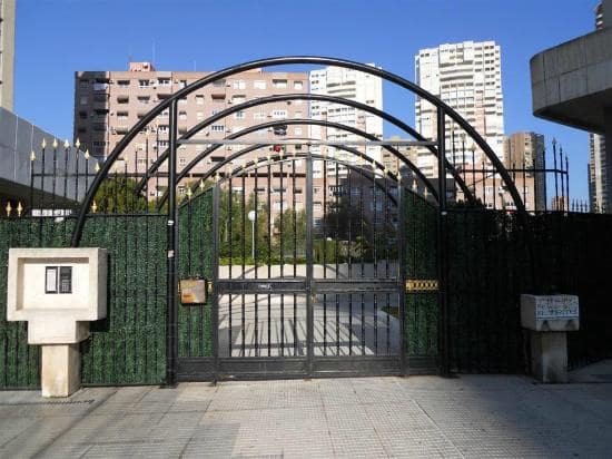 2 soverom Leilighet til salgs i Levante, Benidorm med svømmebasseng - € 250 000 (Ref: 9487262)