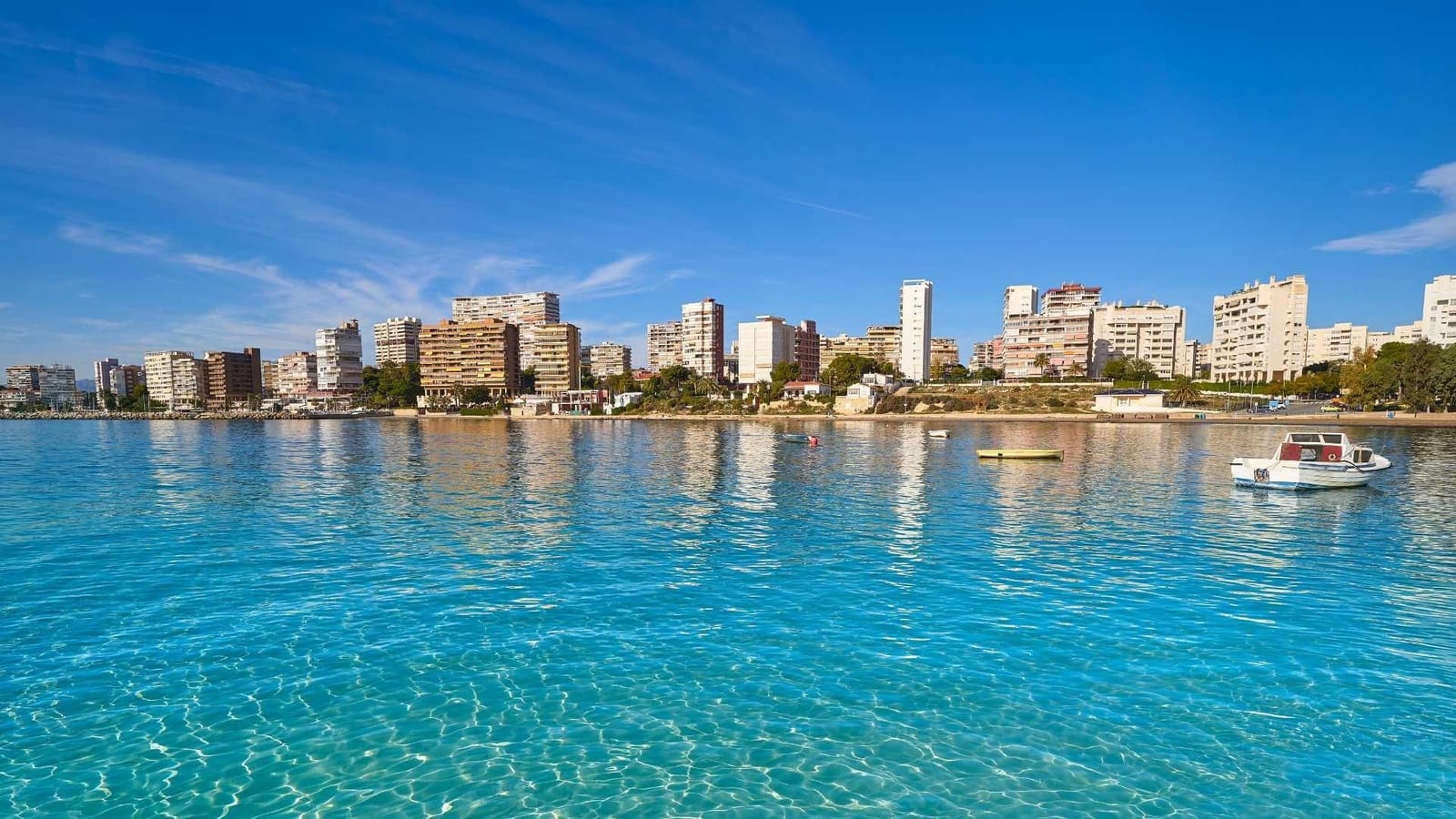 Adosado de 3 habitaciones en Els Poblets en venta - 415.000 € (Ref: 9487760)