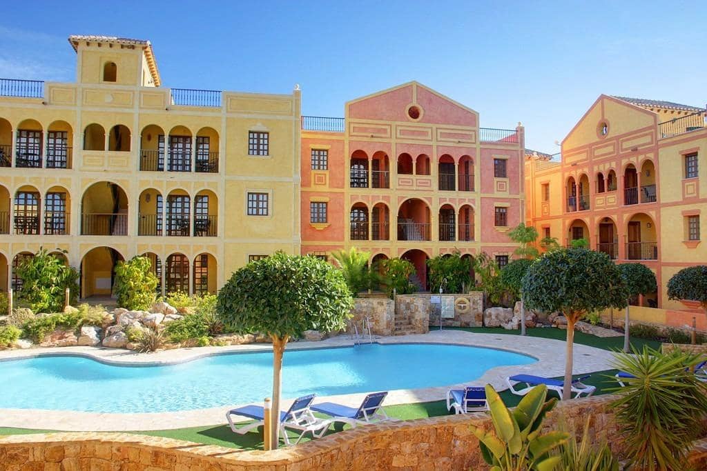 2 bedroom Apartment for sale in Cuevas del Almanzora with pool - € 195,000 (Ref: 9487799)