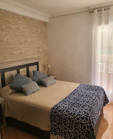 2 bedroom Apartment for sale in Levante, Benidorm - € 236,000 (Ref: 9489993)