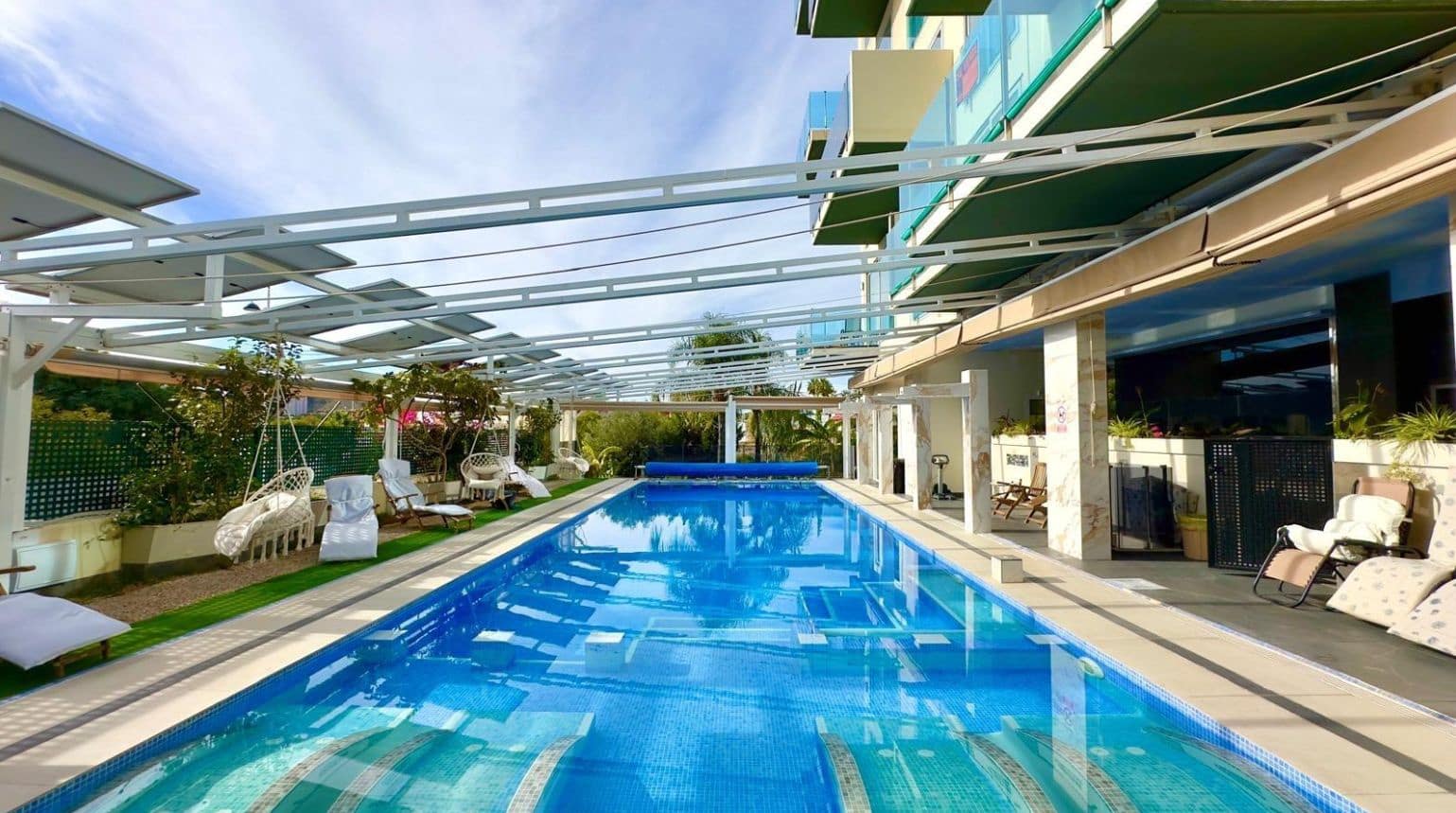 2 bedroom Apartment for sale in Finestrat with pool - € 275,000 (Ref: 9499905)