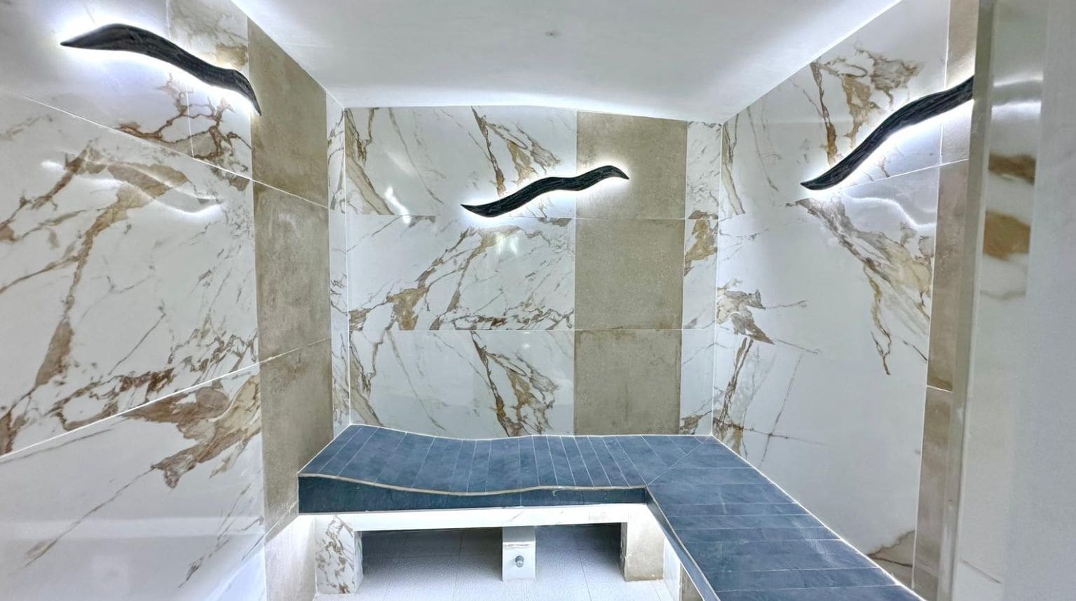 2 bedroom Apartment for sale in Finestrat with pool - € 275,000 (Ref: 9499905)