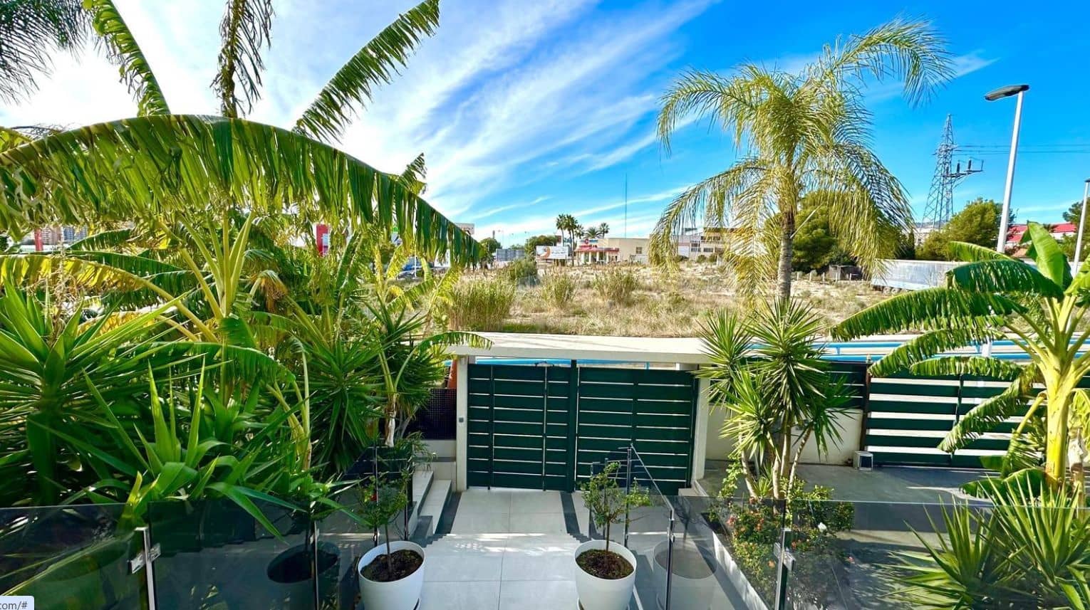 2 bedroom Apartment for sale in Finestrat with pool - € 275,000 (Ref: 9499905)