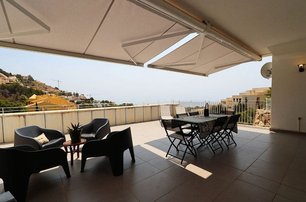 2 bedroom Apartment for sale in Altea with pool garage - € 349,000 (Ref: 9499907)