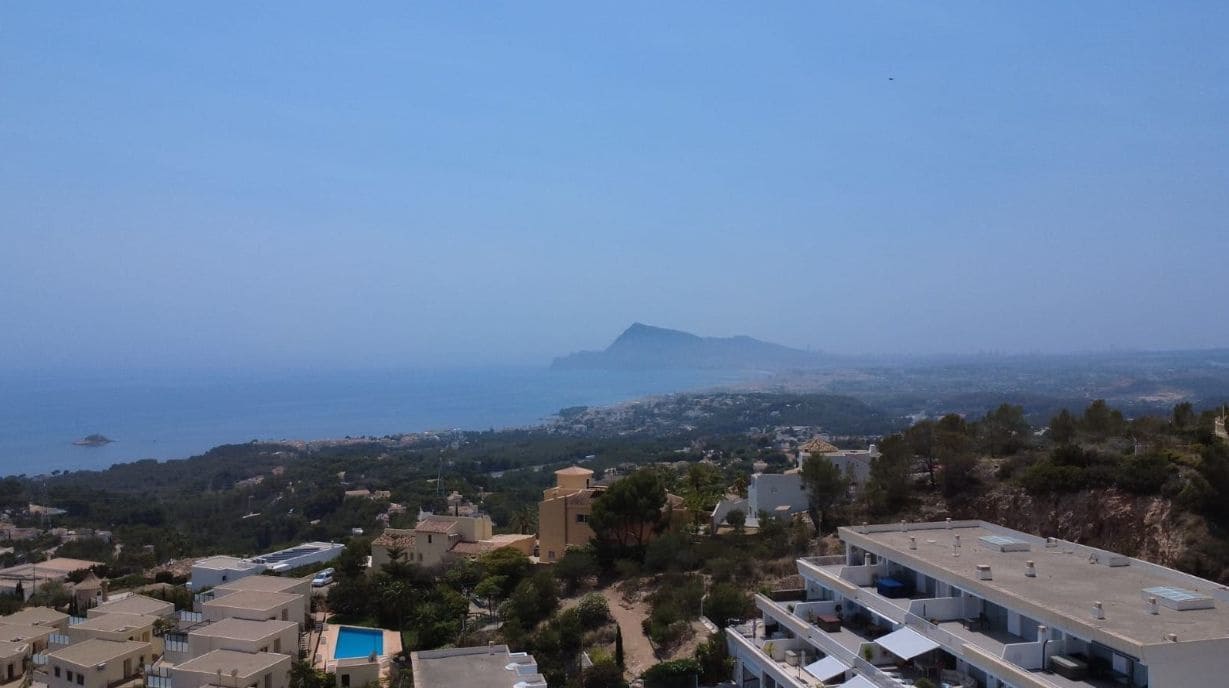 2 bedroom Apartment for sale in Altea with pool garage - € 349,000 (Ref: 9499907)