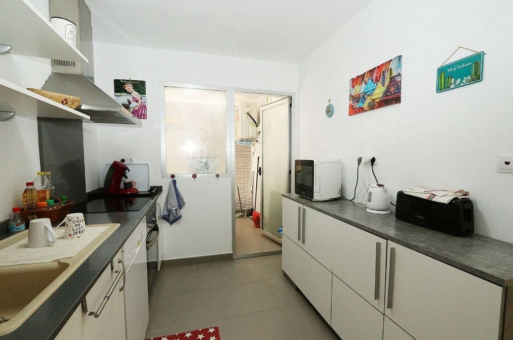 2 bedroom Apartment for sale in Altea with pool garage - € 349,000 (Ref: 9499907)