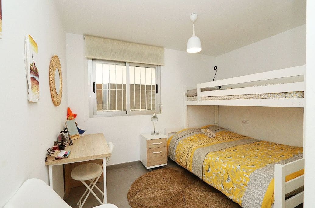 2 bedroom Apartment for sale in Altea with pool garage - € 349,000 (Ref: 9499907)