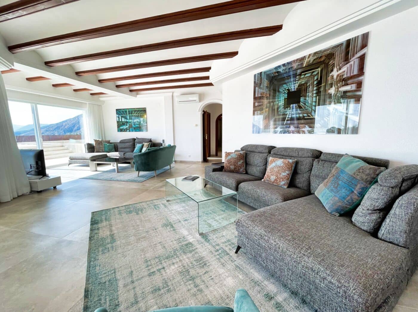 8 bedroom Villa for sale in Altea with pool - € 2,650,000 (Ref: 9499909)