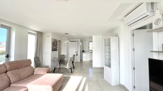 2 bedroom Apartment for sale in Finestrat with pool - € 295,000 (Ref: 9499914)