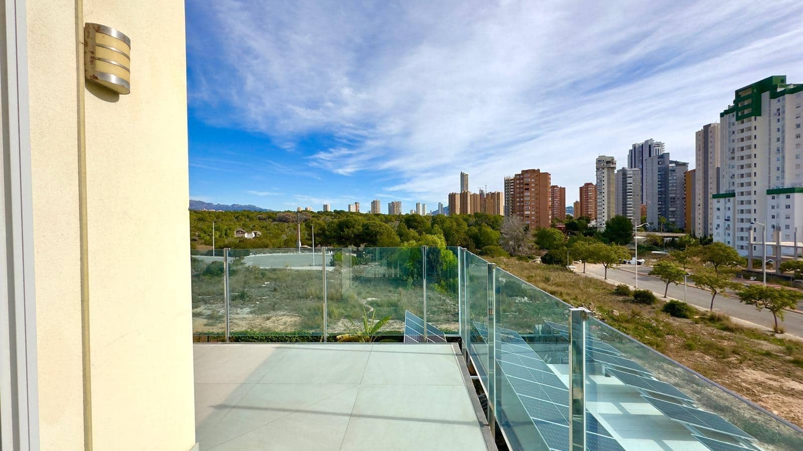 2 bedroom Apartment for sale in Finestrat with pool - € 290,000 (Ref: 9499915)