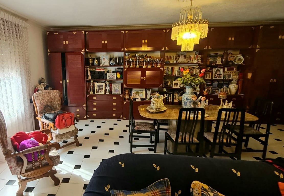 5 bedroom Villa for sale in Benidorm with pool garage - € 680,000 (Ref: 9499929)