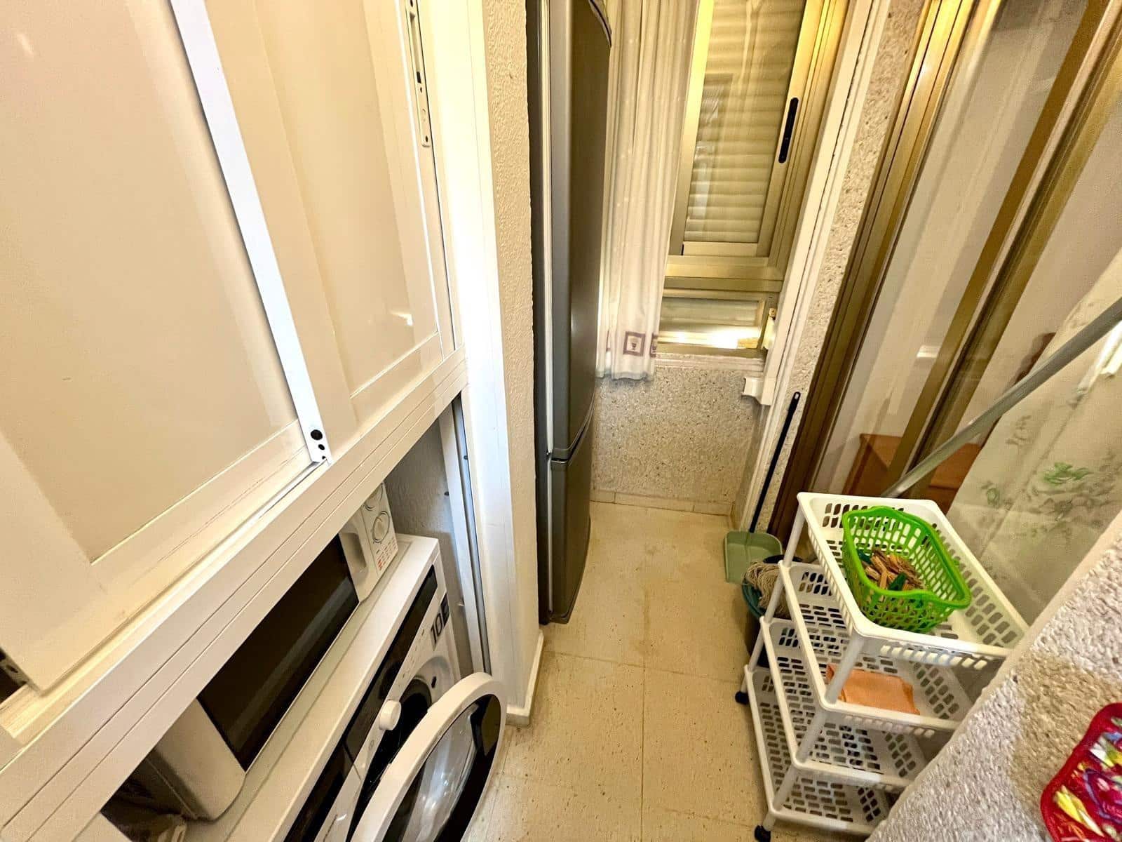 2 Zimmer Apartment zu verkaufen in Benidorm mit Pool - 189.000 € (Ref: 9503515)