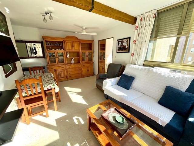 2 Zimmer Apartment zu verkaufen in Levante, Benidorm mit Pool - 189.000 € (Ref: 9503515)