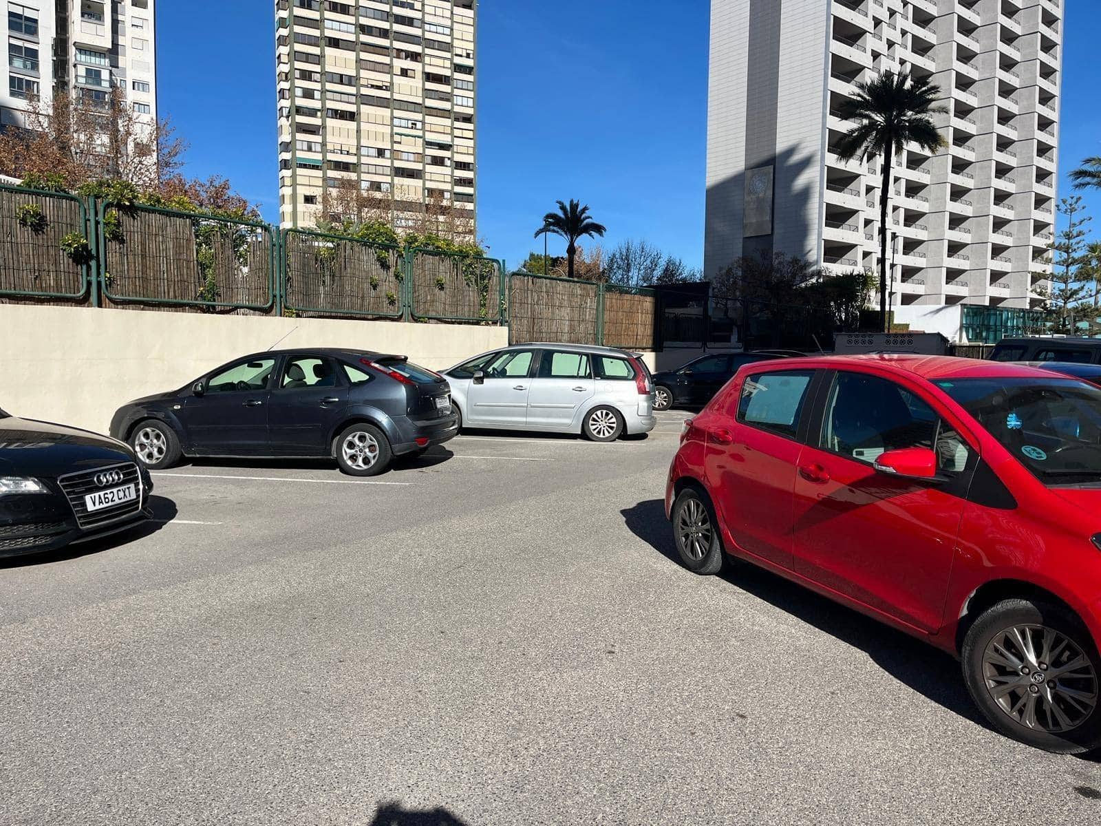 2 Zimmer Apartment zu verkaufen in Benidorm mit Pool - 189.000 € (Ref: 9503515)