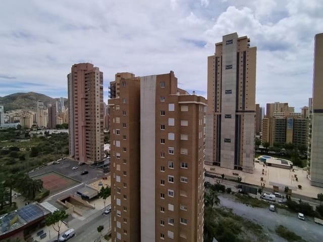 2 Zimmer Apartment zu verkaufen in Levante, Benidorm mit Pool - 189.000 € (Ref: 9503515)