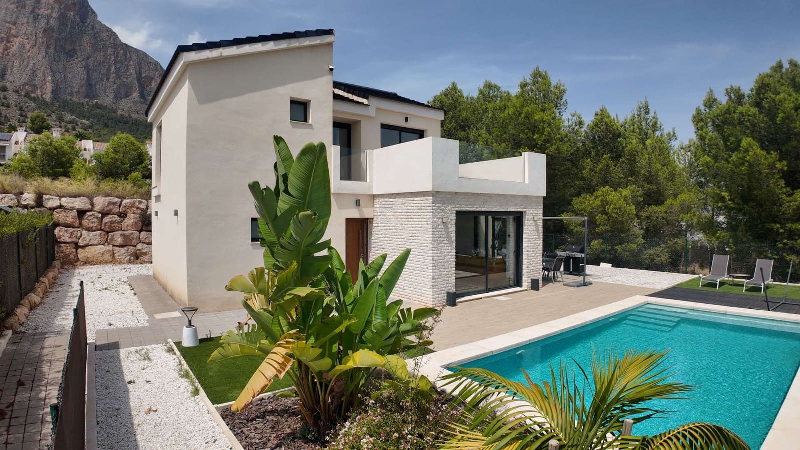 3 sovrum Villa till salu i Polop med pool garage - 530 000 € (Ref: 9503521)