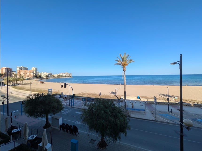 1 bedroom Apartment for sale in El Campello - € 230,000 (Ref: 9503522)
