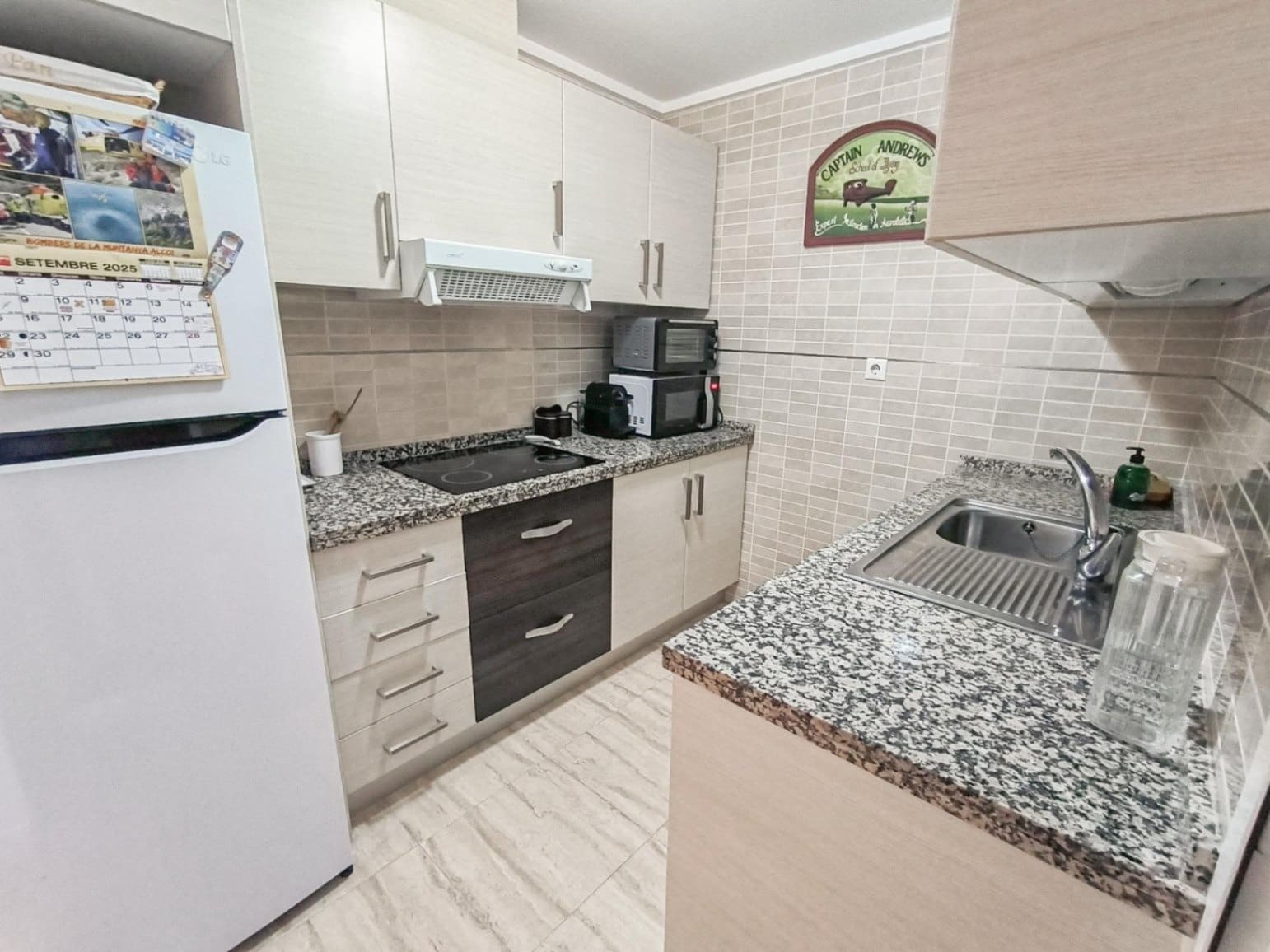 1 sovrum Lägenhet till salu i Benidorm med pool - 205 000 € (Ref: 9504695)