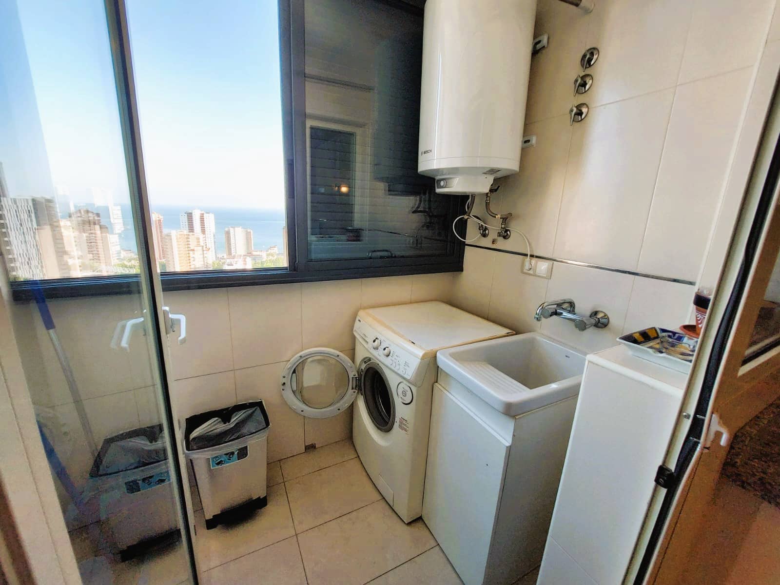 2 sypialnia Apartament na sprzedaż w Benidorm z basenem garażem - 349 000 € (Ref: 9506479)