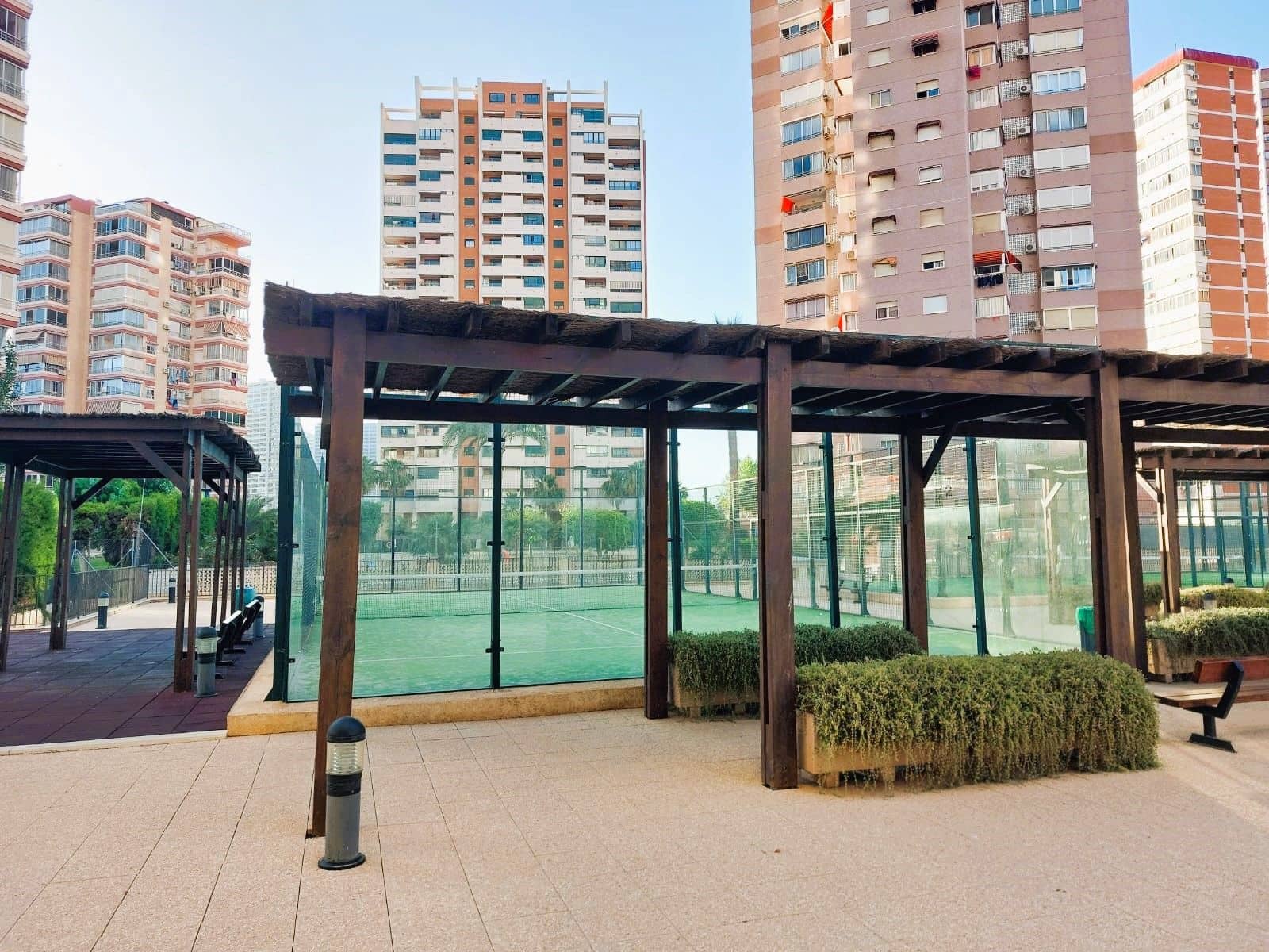 2 sypialnia Apartament na sprzedaż w Benidorm z basenem garażem - 349 000 € (Ref: 9506479)