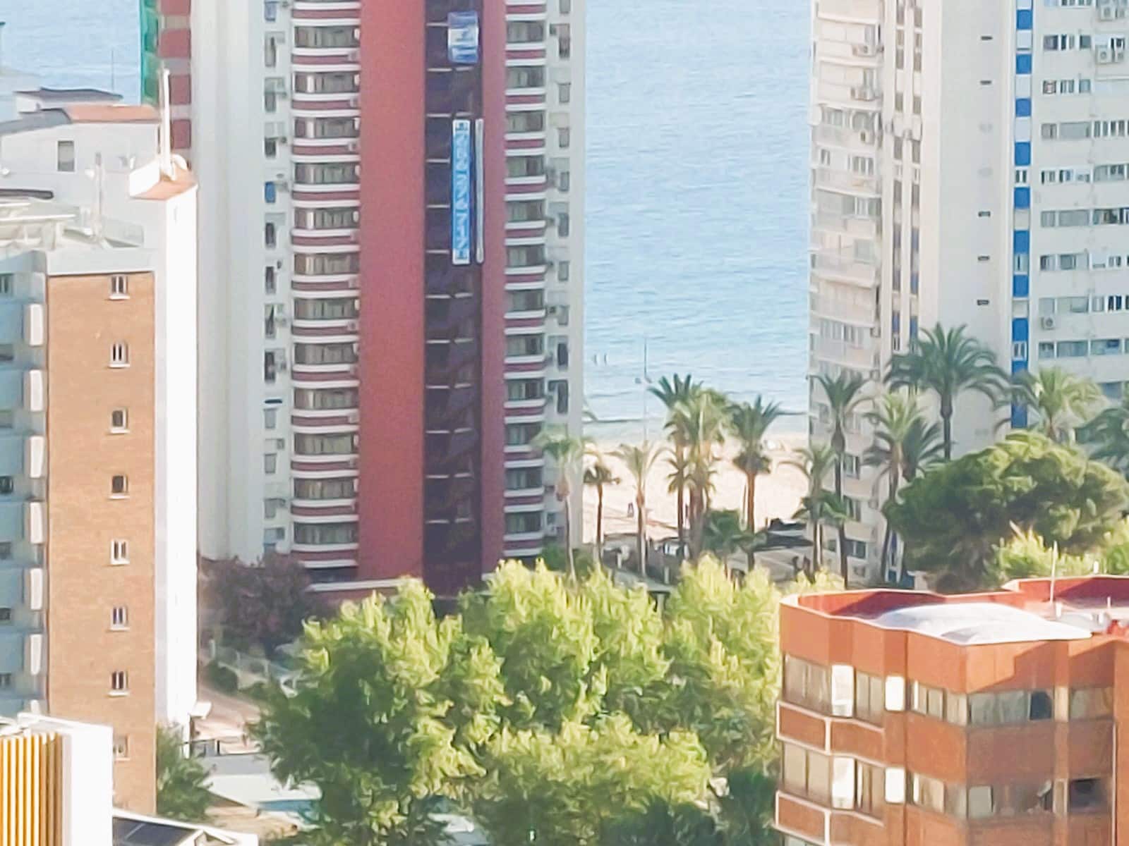 2 sypialnia Apartament na sprzedaż w Benidorm z basenem garażem - 349 000 € (Ref: 9506479)