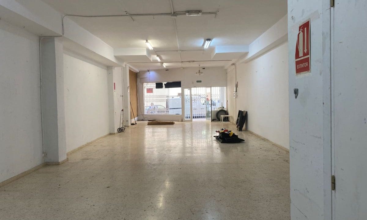 Comercial para venda em Calpe / Calp - 169 000 € (Ref: 9506494)