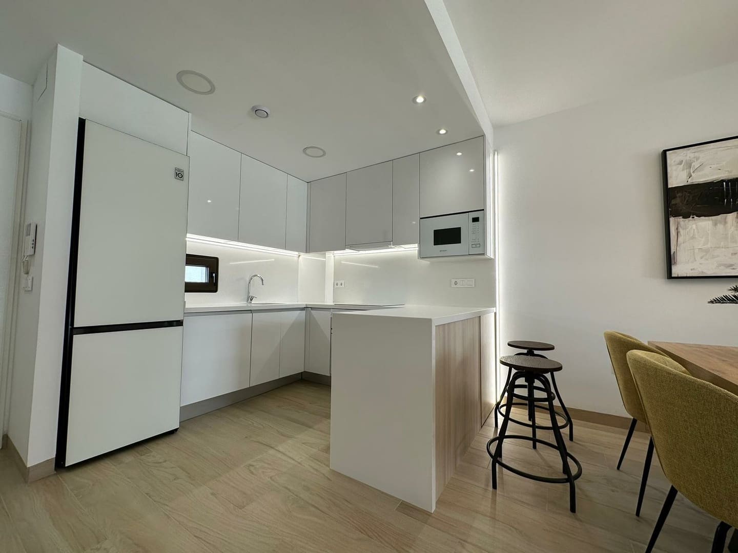 2 bedroom Bungalow for sale in Benidorm - € 320,000 (Ref: 9506495)