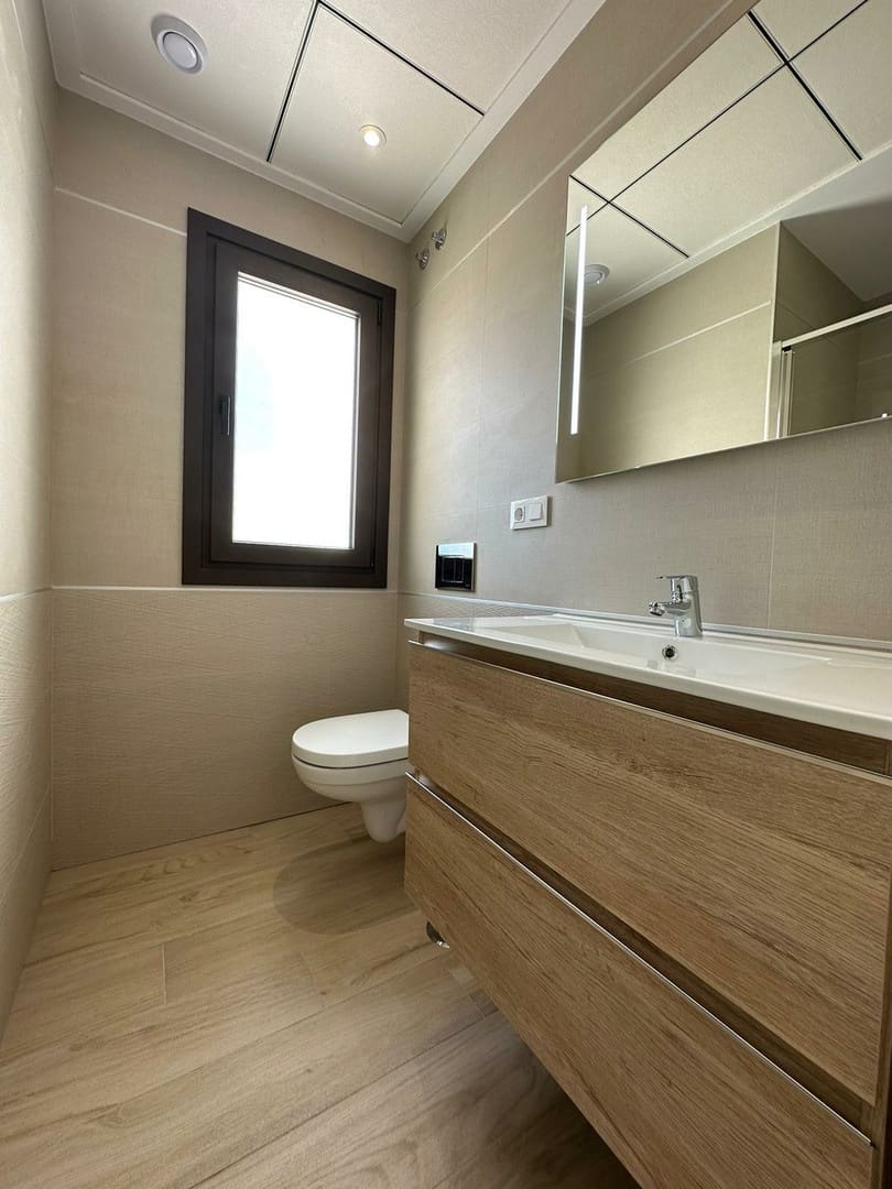 2 bedroom Bungalow for sale in Benidorm - € 320,000 (Ref: 9506495)