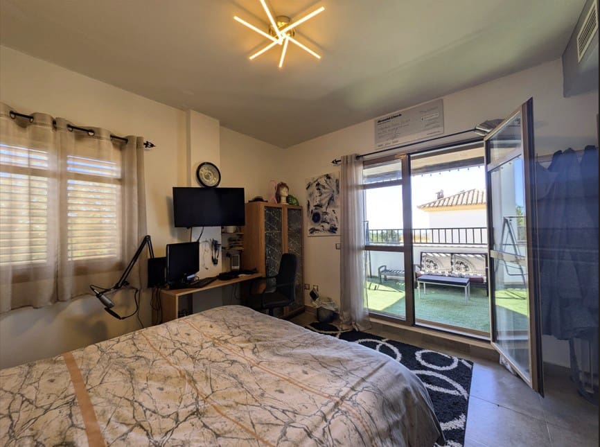 Casa de 3 habitaciones en Benidorm en venta - 625.000 € (Ref: 9506504)