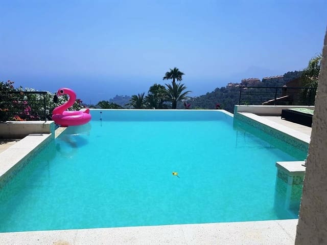 Casa de 6 habitaciones en Altea en venta - 2.800.000 € (Ref: 9506655)