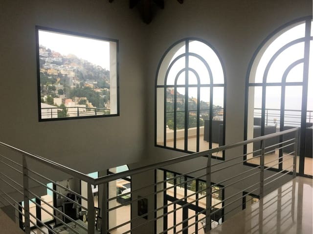 Casa de 6 habitaciones en Altea en venta - 2.800.000 € (Ref: 9506655)