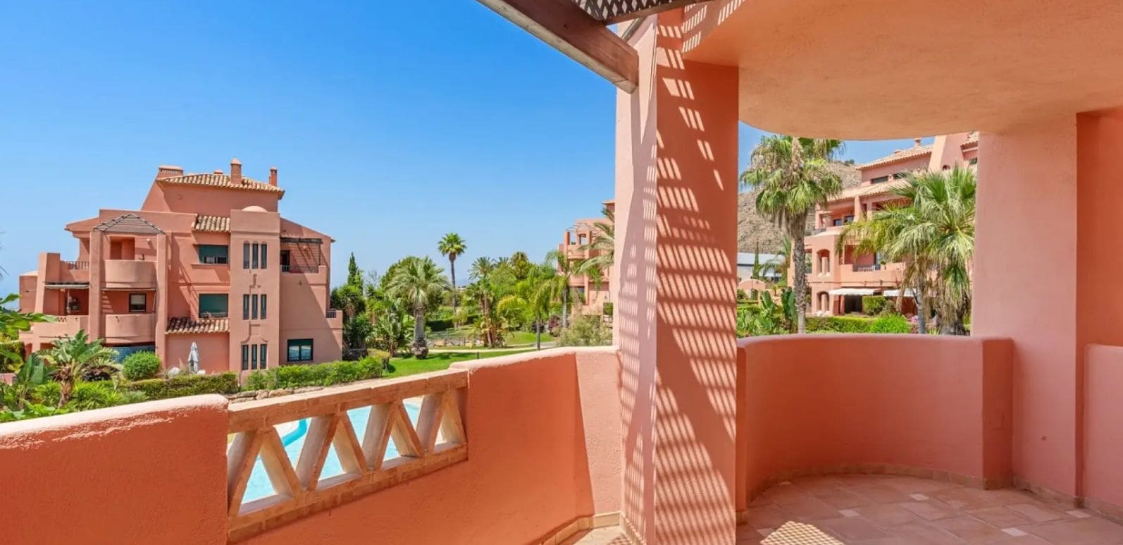 2 bedroom Apartment for sale in Finestrat with pool garage - € 395,000 (Ref: 9509416)