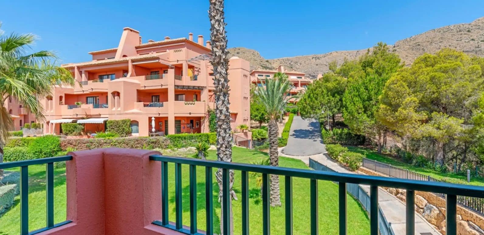 2 bedroom Apartment for sale in Finestrat with pool garage - € 395,000 (Ref: 9509416)