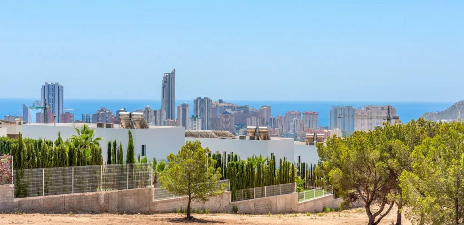 2 slaapkamer Huis te koop in Benidorm met zwembad garage - € 295.000 (Ref: 9509417)