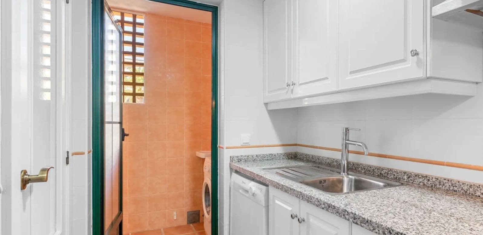 2 slaapkamer Huis te koop in Benidorm met zwembad garage - € 295.000 (Ref: 9509417)