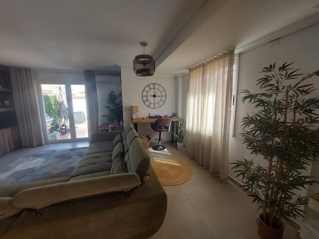 3 soveværelse Villa til salg i Benidorm med swimmingpool garage - € 525.000 (Ref: 9509421)