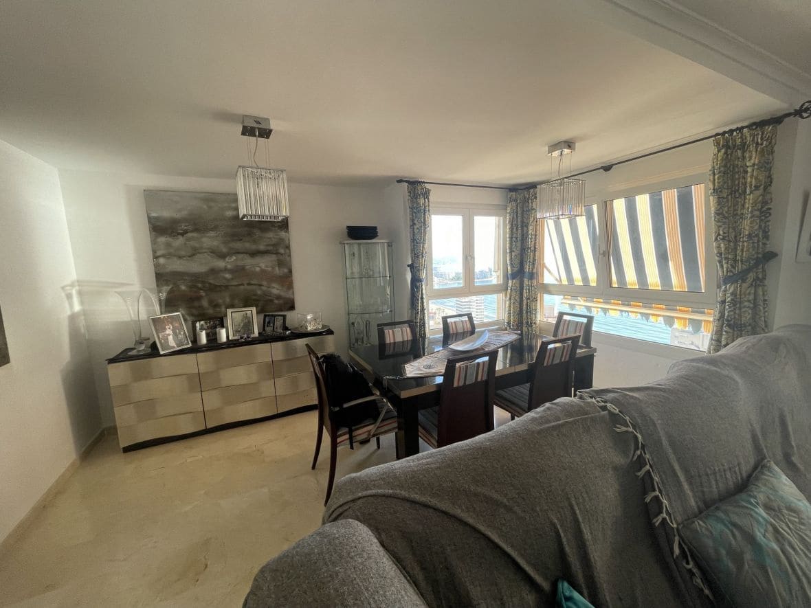 4 slaapkamer Appartement te koop in El Campello - € 620.000 (Ref: 9510283)