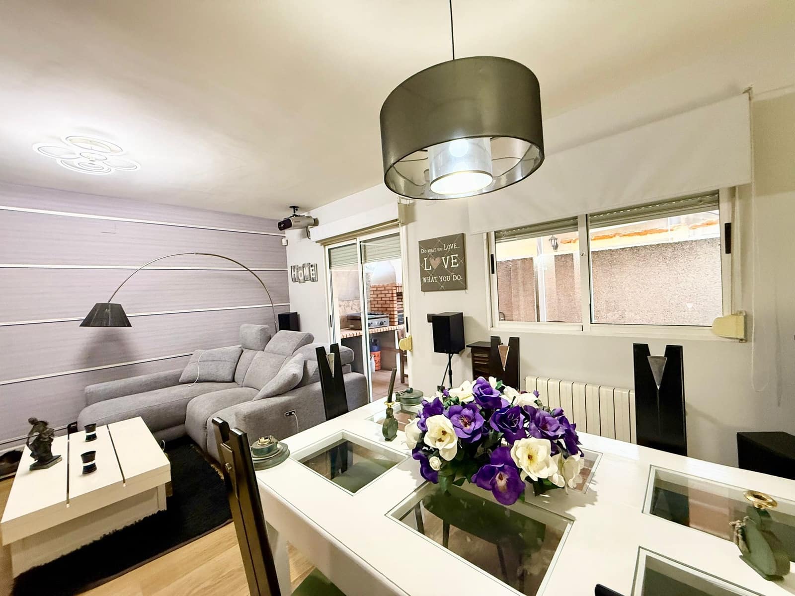 3 makuuhuone Rivitalo myytävänä paikassa Polop mukana uima-altaan 
autotalli - 239 000 € (Ref: 9521907)