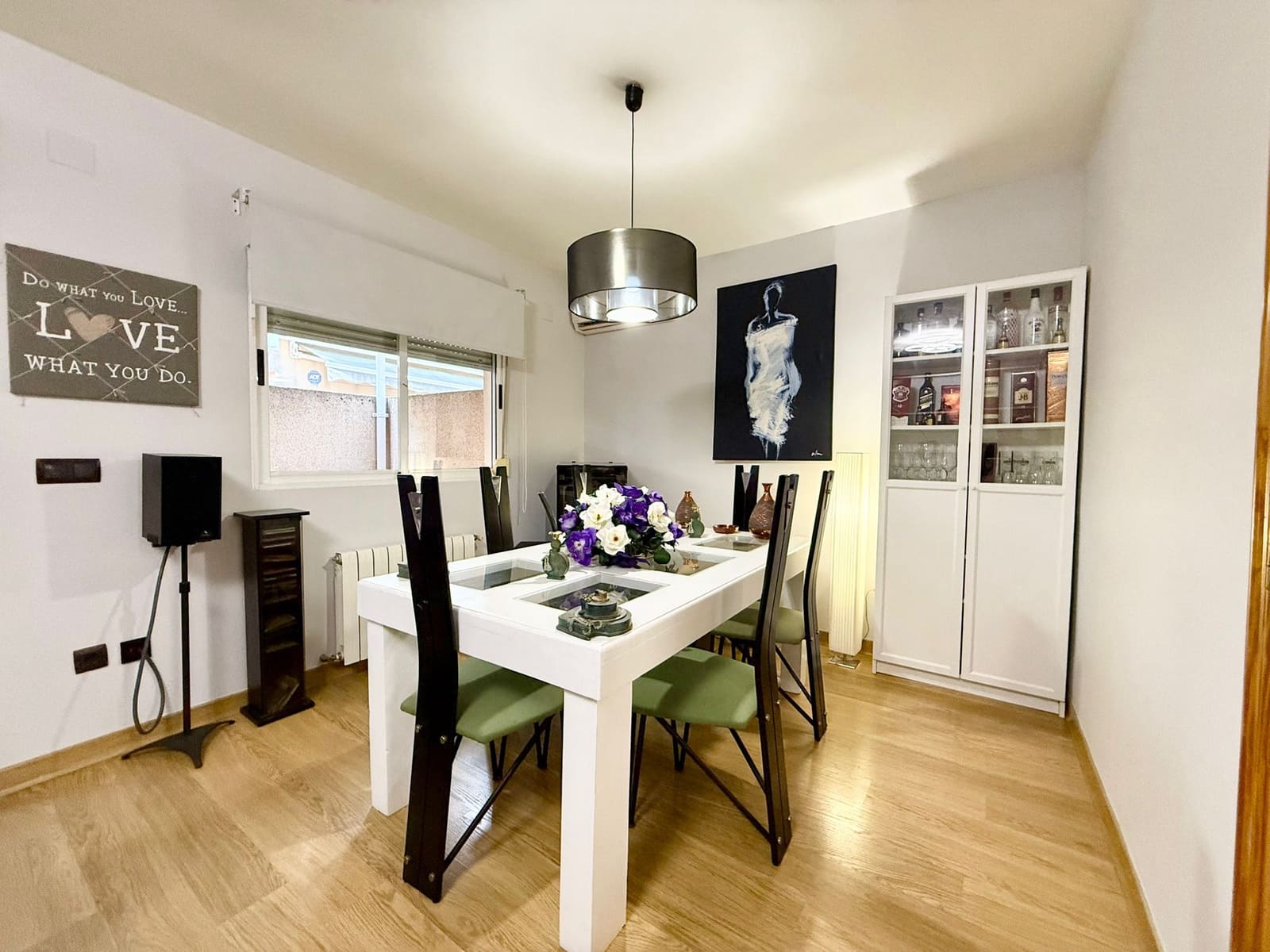 3 makuuhuone Rivitalo myytävänä paikassa Polop mukana uima-altaan 
autotalli - 239 000 € (Ref: 9521907)