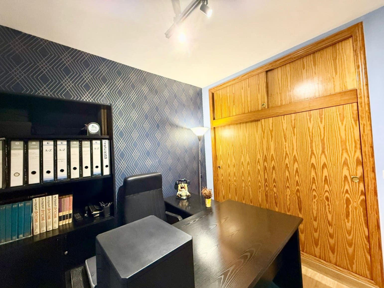 3 makuuhuone Rivitalo myytävänä paikassa Polop mukana uima-altaan 
autotalli - 239 000 € (Ref: 9521907)