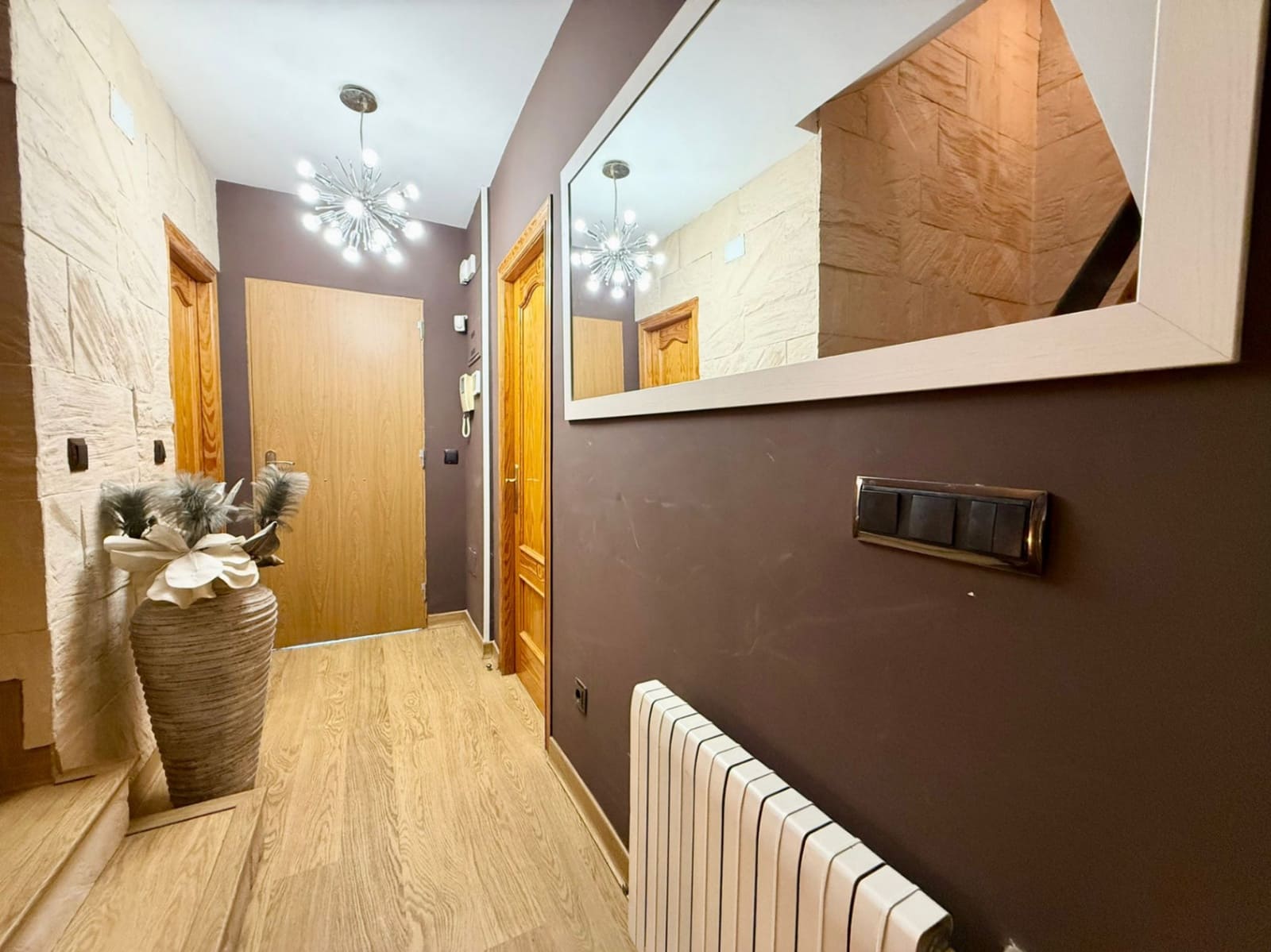 3 makuuhuone Rivitalo myytävänä paikassa Polop mukana uima-altaan 
autotalli - 239 000 € (Ref: 9521907)