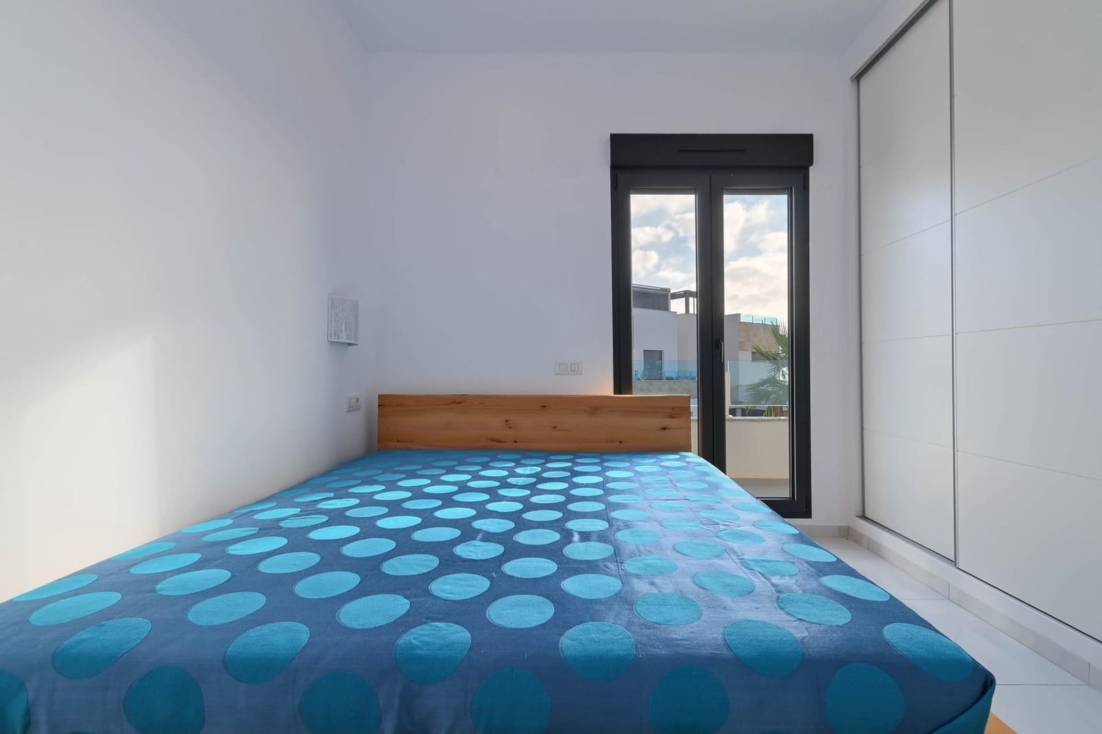 3 bedroom Villa for sale in Polop with pool garage - € 335,000 (Ref: 9524655)