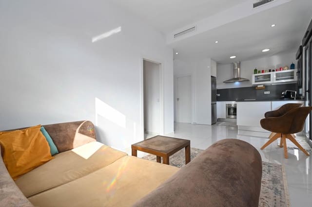 3 bedroom Villa for sale in Polop with pool garage - € 335,000 (Ref: 9524655)