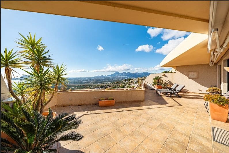 2 sypialnia Apartament na sprzedaż w Altea z basenem garażem - 465 000 € (Ref: 9527990)